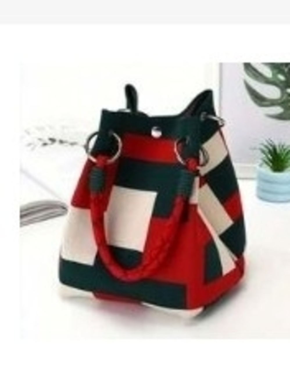 BRAND NEW IN BAG Stylish Red, Black & White Geometric Tote Bag
